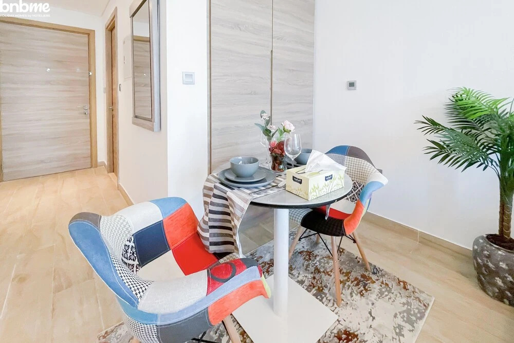 Дубай: Beach View 2BR Ultra-luxurious Apt- 1504