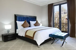 Тбилиси: Hotel Ambassadori Tbilisi Hotel Mimino