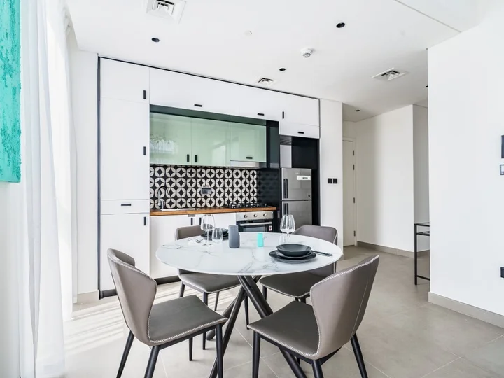 Дубай: Апартаменты Blissful 1BR with Balcony | Collective tower