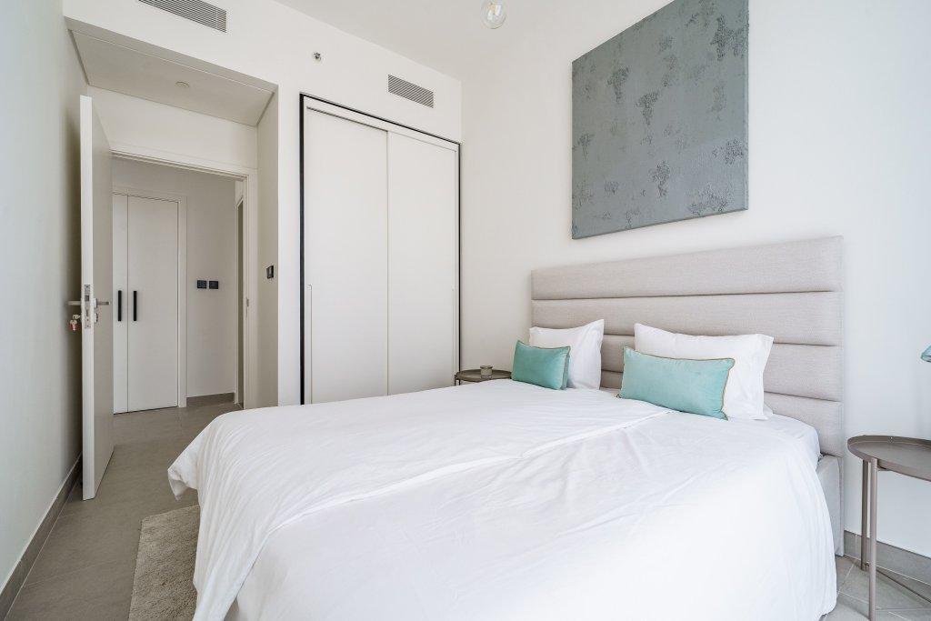 Дубай: Апартаменты Blissful 1BR with Balcony | Collective tower