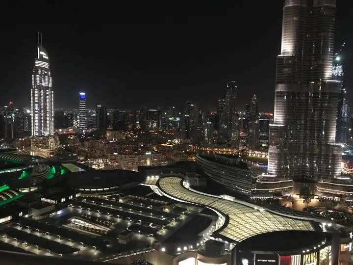 Дубай: 2 Bedroom with Full Burj View