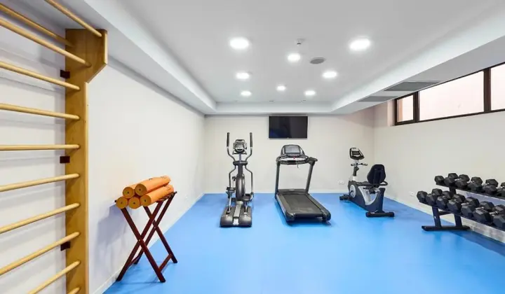 Тбилиси: Gallery Palace Hotel Mimino