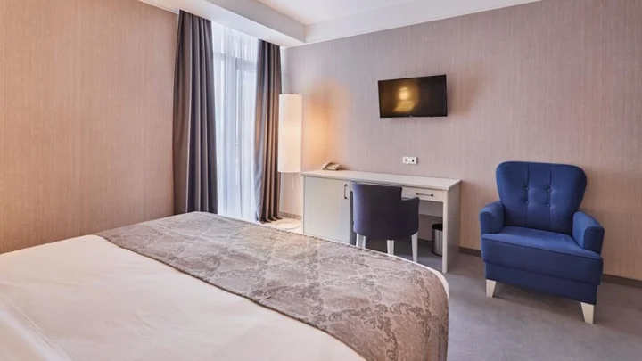 Тбилиси: Gallery Palace Hotel Mimino