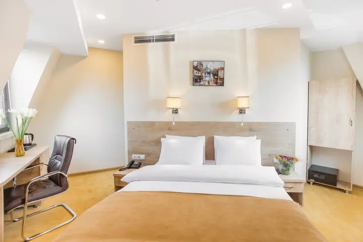 Тбилиси: Отель Bridge Hotel Тбилиси