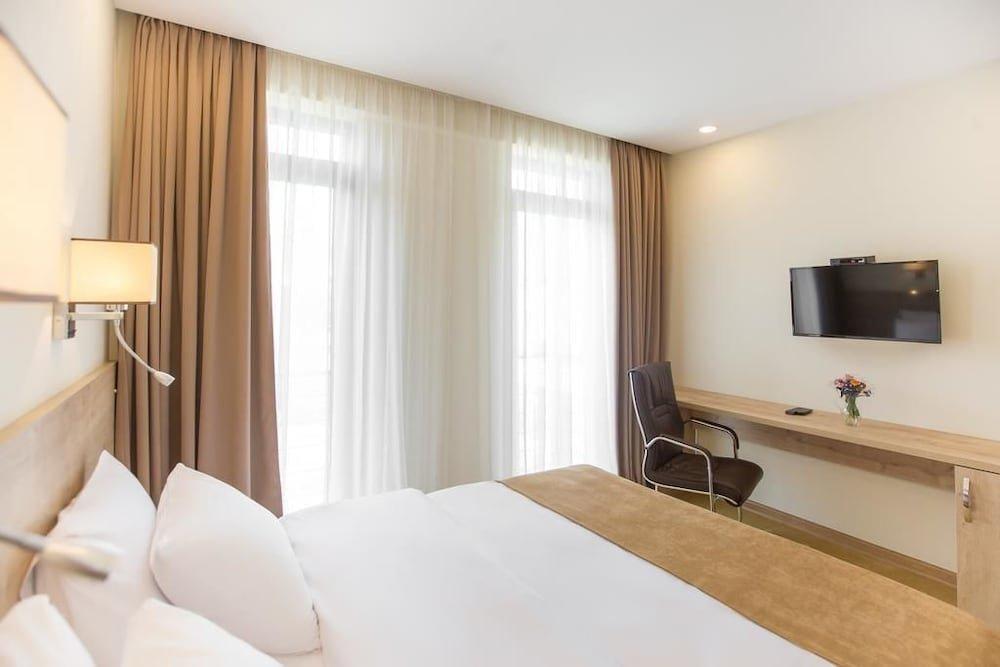 Тбилиси: Отель Bridge Hotel Тбилиси