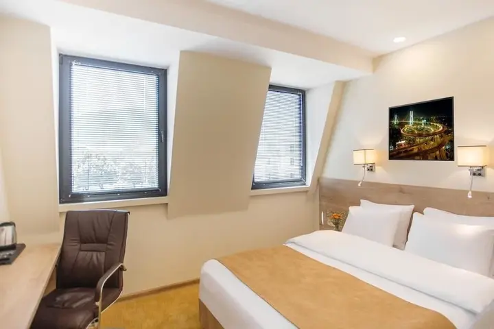 Тбилиси: Отель Bridge Hotel Тбилиси