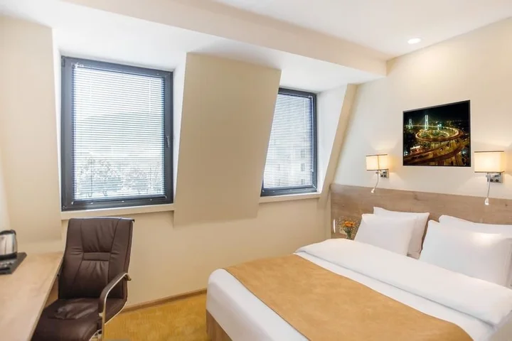 Тбилиси: Отель Bridge Hotel Тбилиси