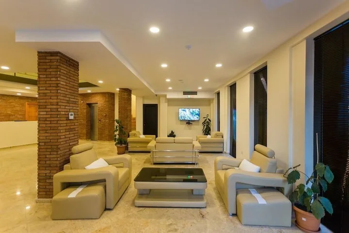 Тбилиси: Отель Bridge Hotel Тбилиси