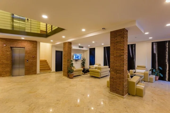 Тбилиси: Отель Bridge Hotel Тбилиси