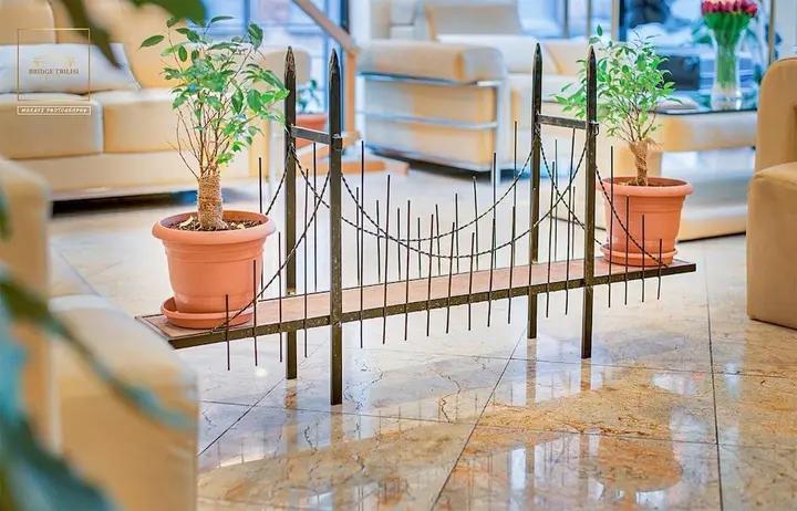 Тбилиси: Отель Bridge Hotel Тбилиси