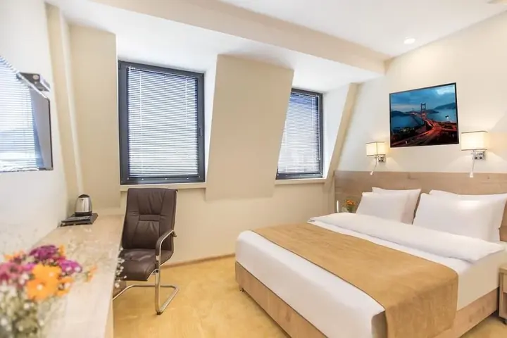 Тбилиси: Отель Bridge Hotel Тбилиси