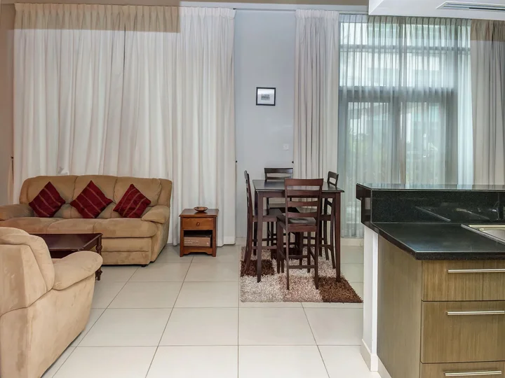 Дубай: The Lofts by Deluxe Holiday Homes