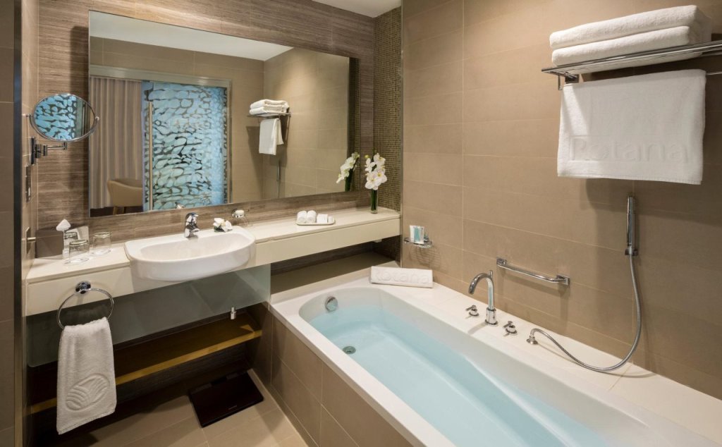 Абу-Даби: Beach Rotana Residences
