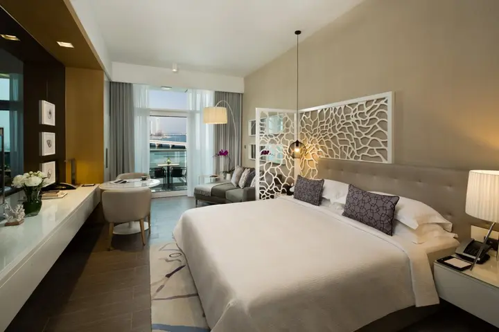 Абу-Даби: Beach Rotana Residences