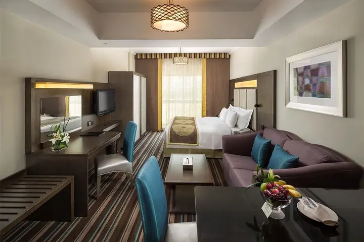 Дубай: Savoy Crest Hotel Apartment
