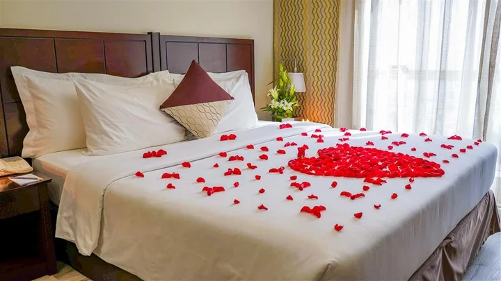 Дубай: Savoy Crest Hotel Apartment
