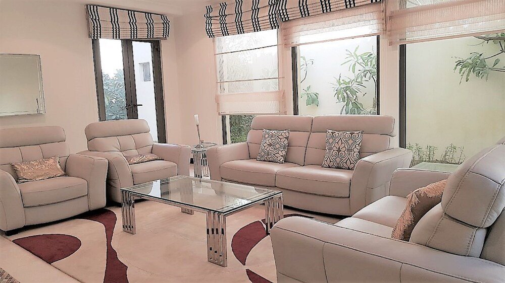 Дубай: Short Booking - Luxury Albergo Villa