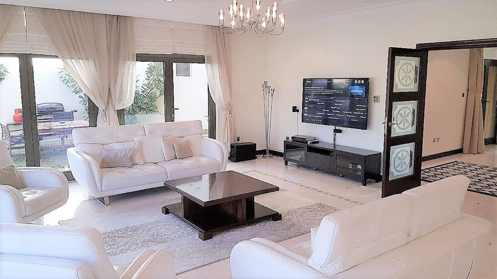 Дубай: Short Booking - Luxury Albergo Villa