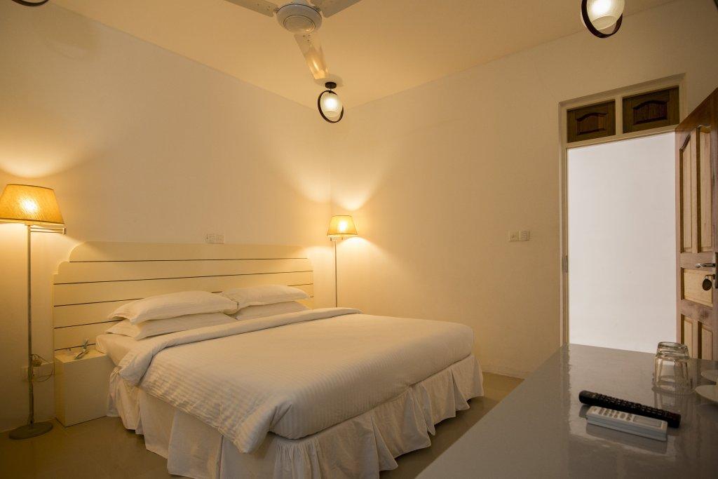 Атолл Алиф-Дхаалу: Отель Dhigurah Retreat Beach