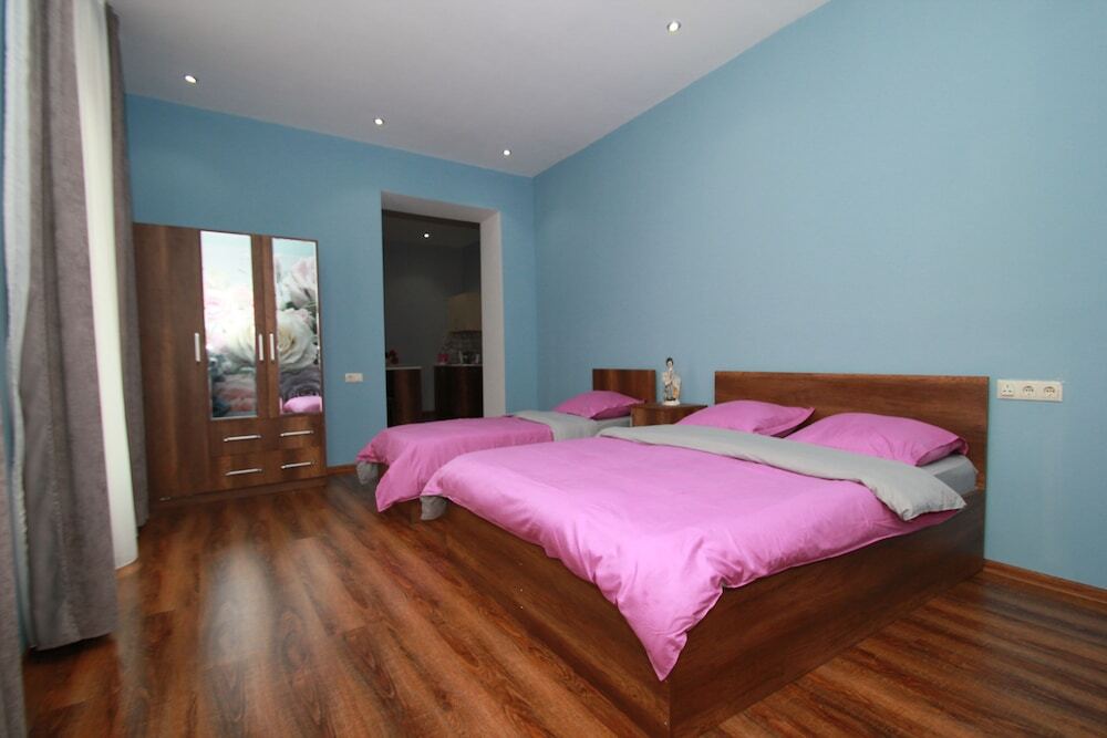 Тбилиси: Rose Apartment Тбилиси