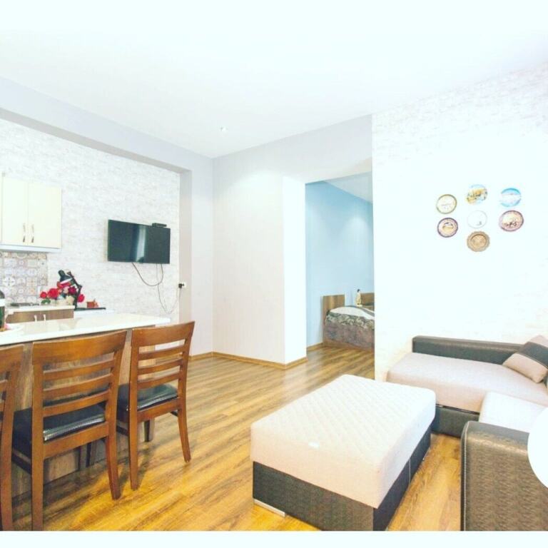 Тбилиси: Rose Apartment Тбилиси