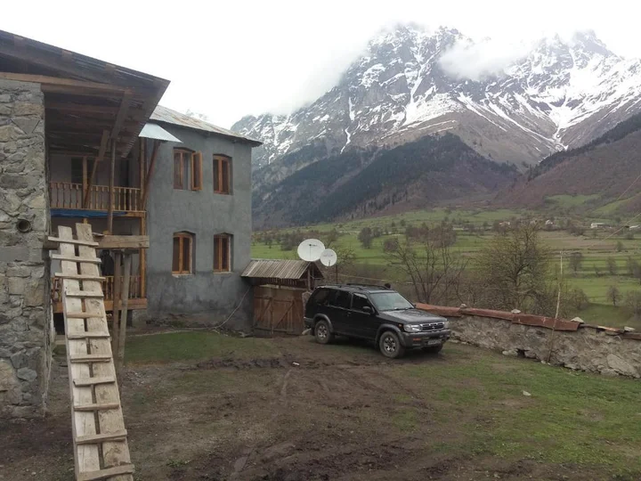 Местиа: Guest House Murkvam