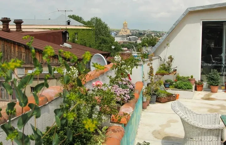 Тбилиси: Terrace Garden