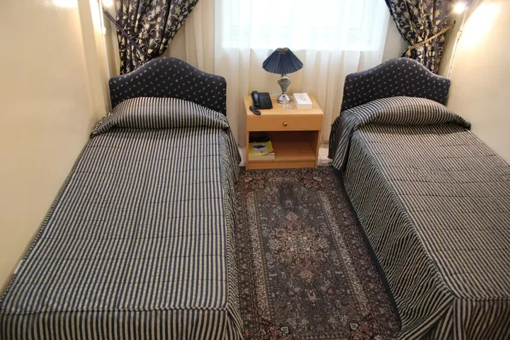 Дубай: Royalton Hotel