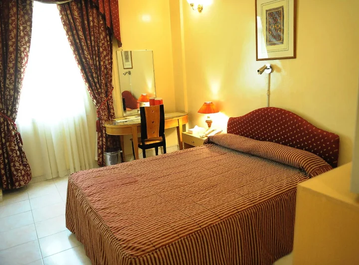 Дубай: Royalton Hotel