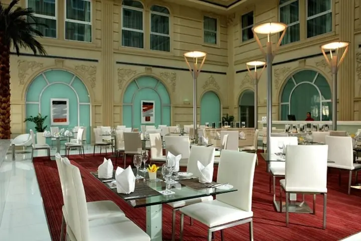 Дубай: Villa Rotana