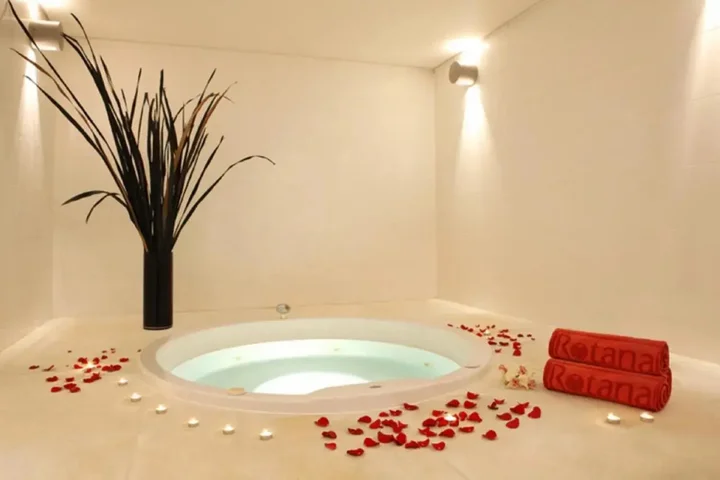 Дубай: Villa Rotana