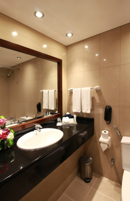 Дубай: J5 Rimal Hotel Apartments