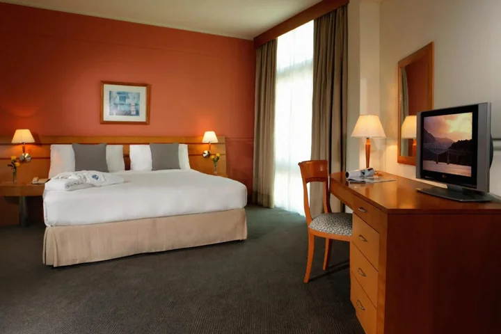 Дубай: J5 Hotels Port Saeed