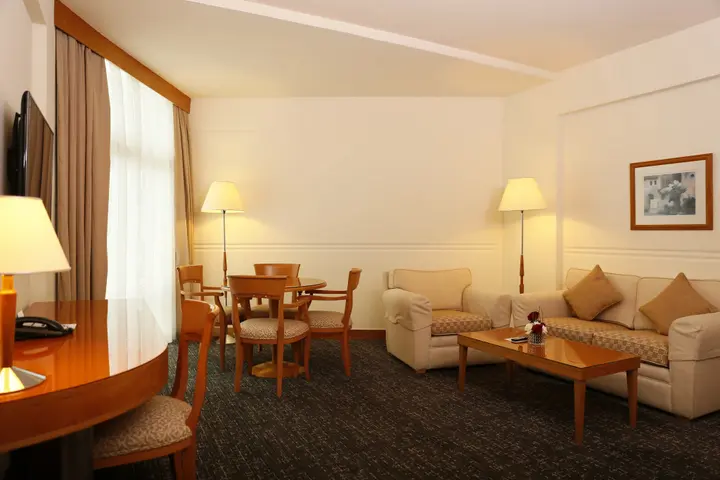 Дубай: J5 Hotels Port Saeed