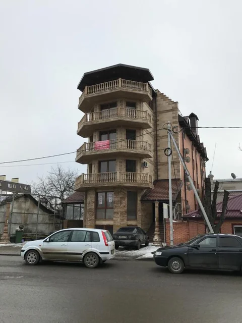 Пятигорск: Apartment on Pervomayskaya 15