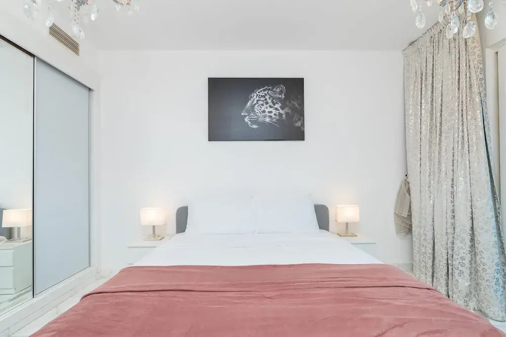 Дубай: Lux BnB Princess Tower - Dubai Marina