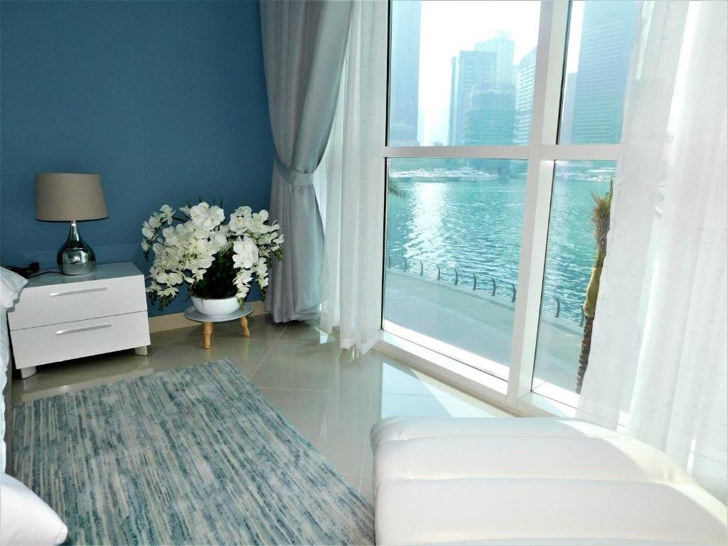 Дубай: Luton Vacation Homes - Continental Tower