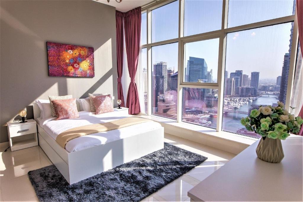 Дубай: Luton Vacation Homes - Continental Tower