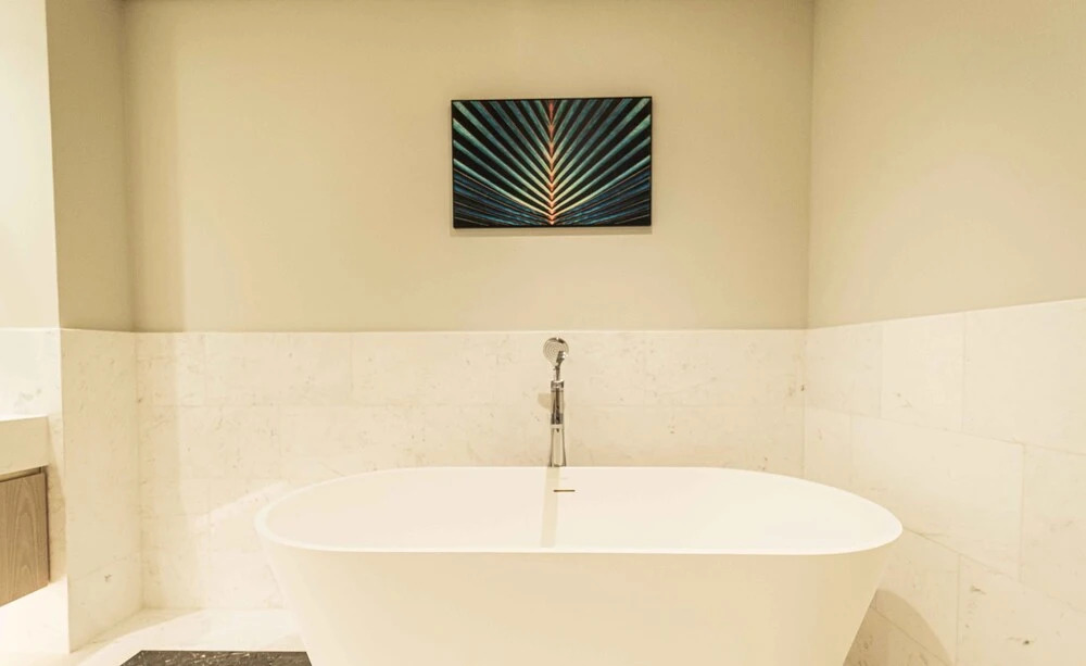 Дубай: LUX Iconic Views at Palm Tower Suite 3