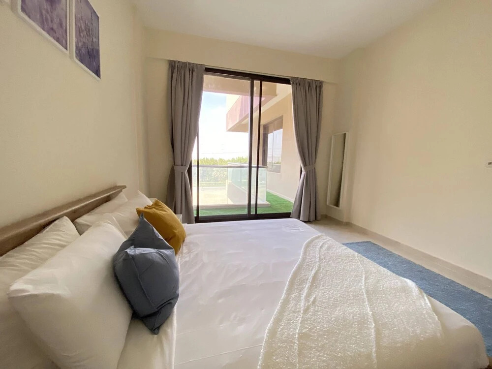 Дубай: Lux BnB 1BD JVC