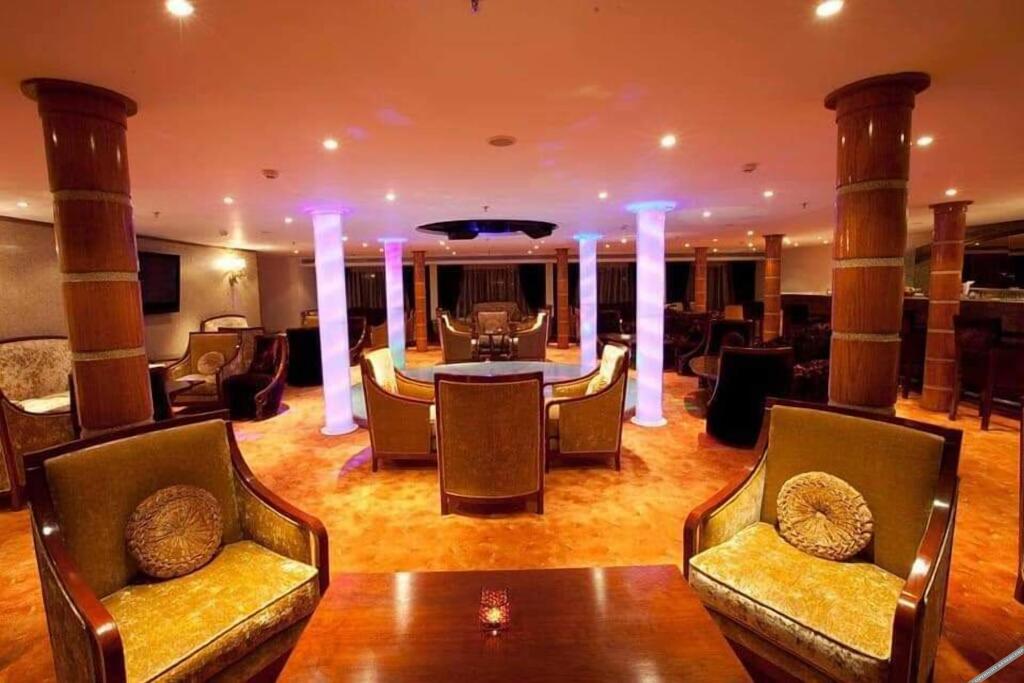 Луксор: Luxor Nile Cruises