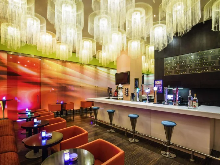 Дубай: Отель Ibis Mall Avenue Dubai
