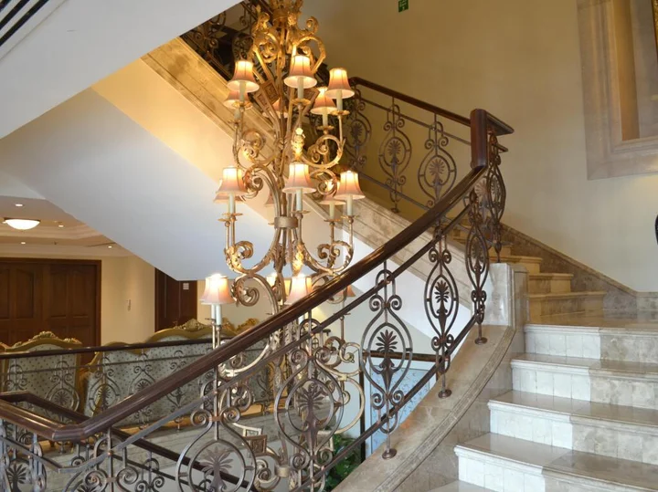 Абу-Даби: Отель Sheraton Khalidiya