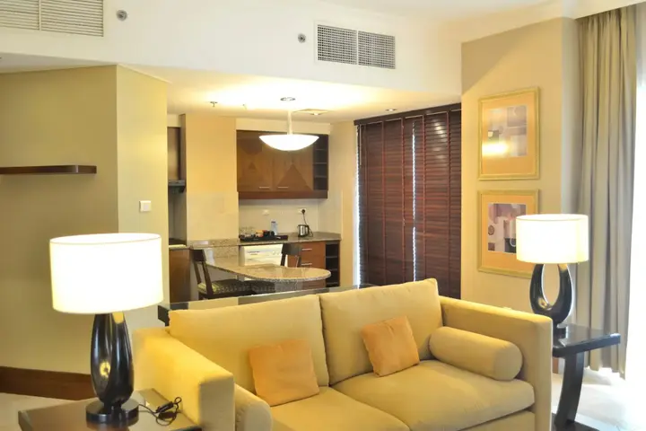 Абу-Даби: Отель Sheraton Khalidiya