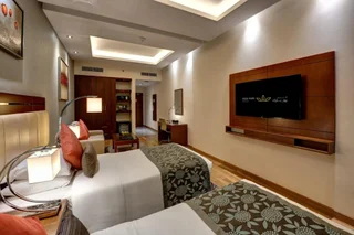 Абу-Даби: Отель Sheraton Khalidiya