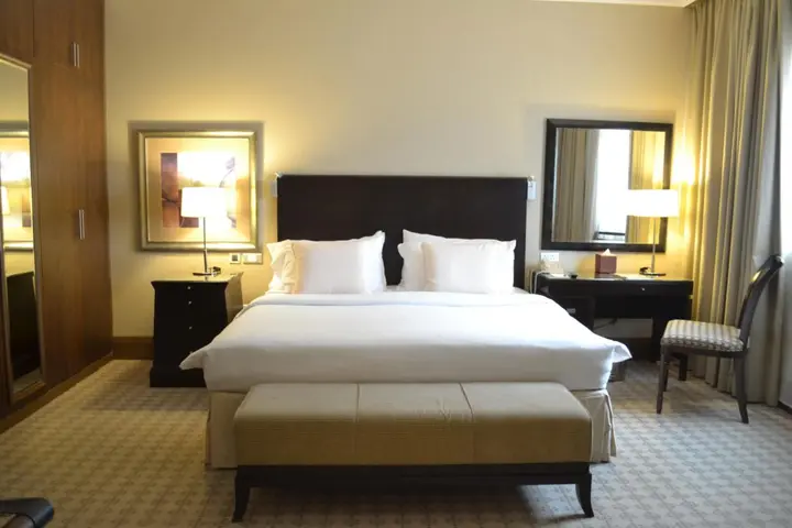 Абу-Даби: Отель Sheraton Khalidiya