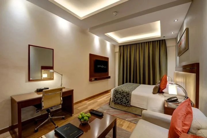 Абу-Даби: Отель Sheraton Khalidiya