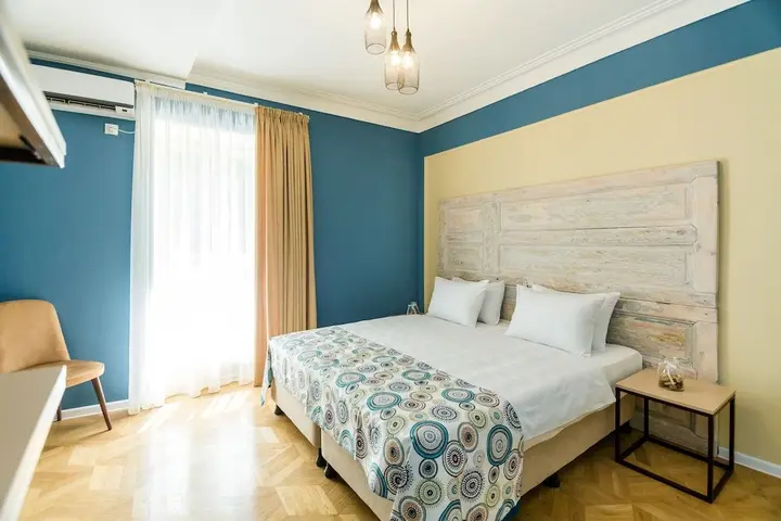 Тбилиси: Gvino Minda Hotel