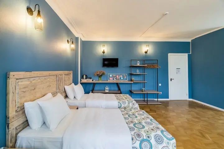 Тбилиси: Gvino Minda Hotel