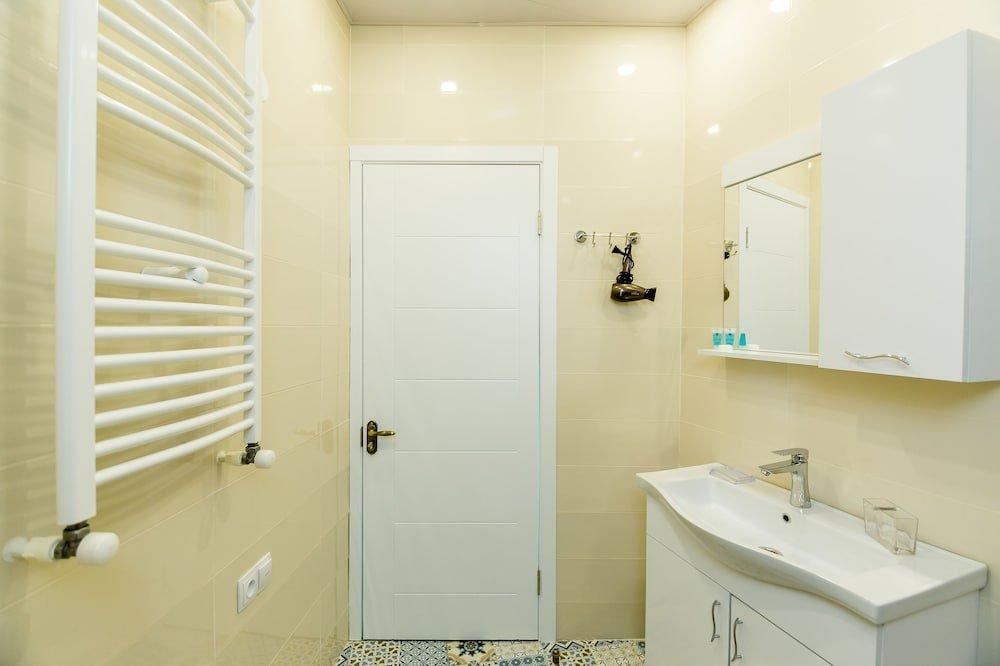 Тбилиси: Gvino Minda Hotel